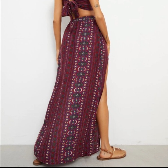 Crop Cami Top & Skirt Set - Picture 2 of 5